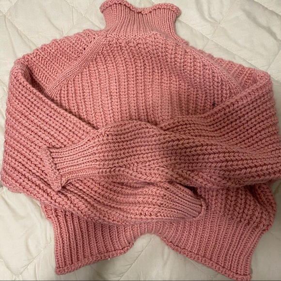 H&M Sweaters - Chunky Knit Sweater NWT